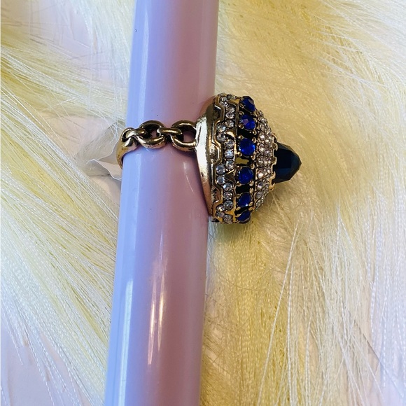 Big And Beautiful Ring Surrounded By Blue And White Diamond Stone for Women - Picture 4 of 5